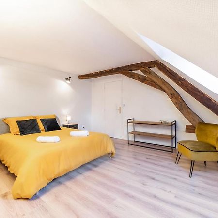 Au Coeur De Joigny Apartment Exterior photo